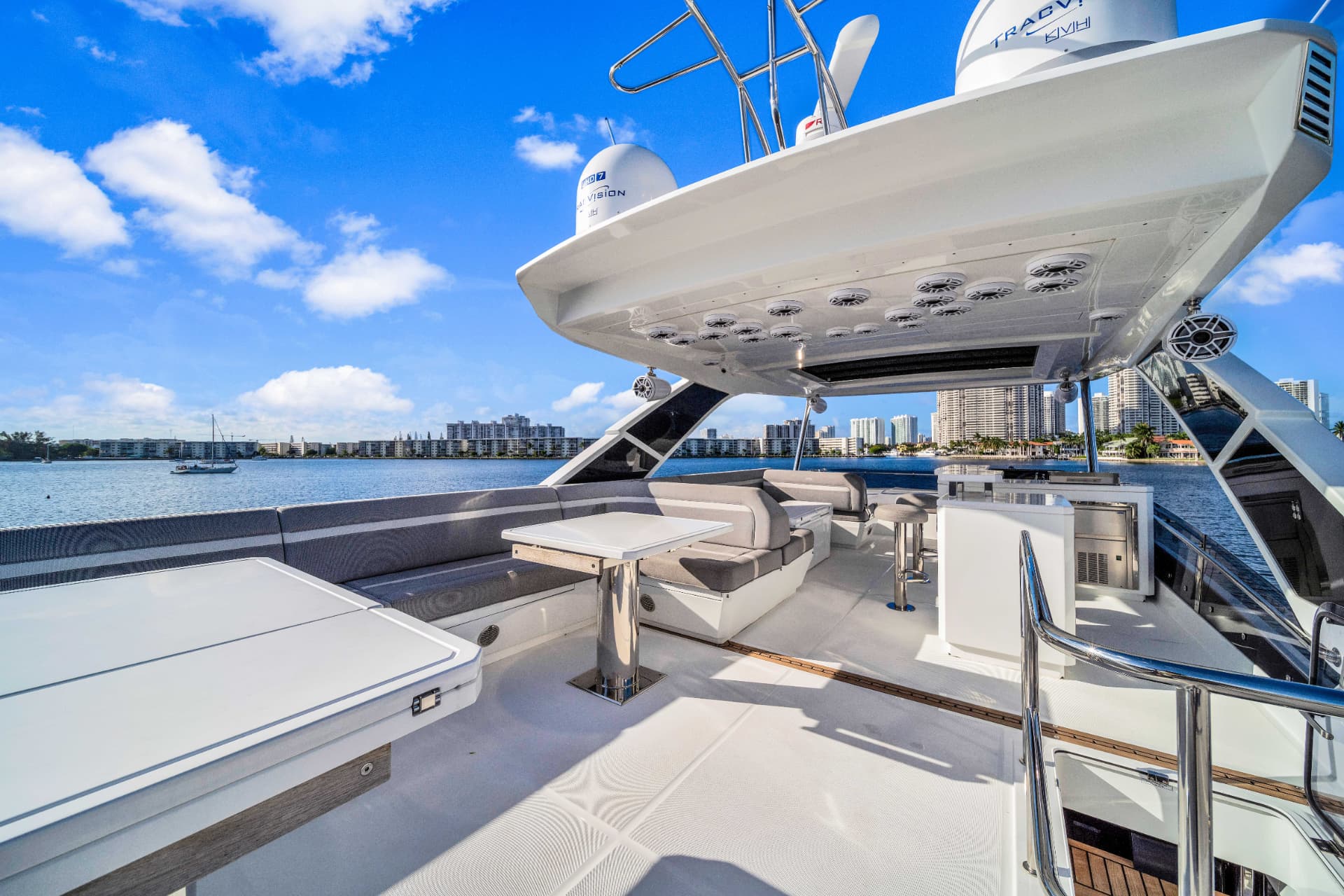 68' Galeon photo 4