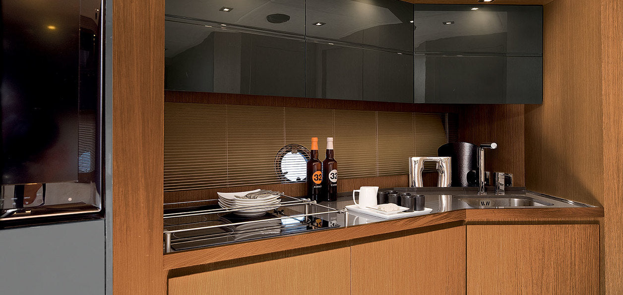 52′ Azimut Atlantis