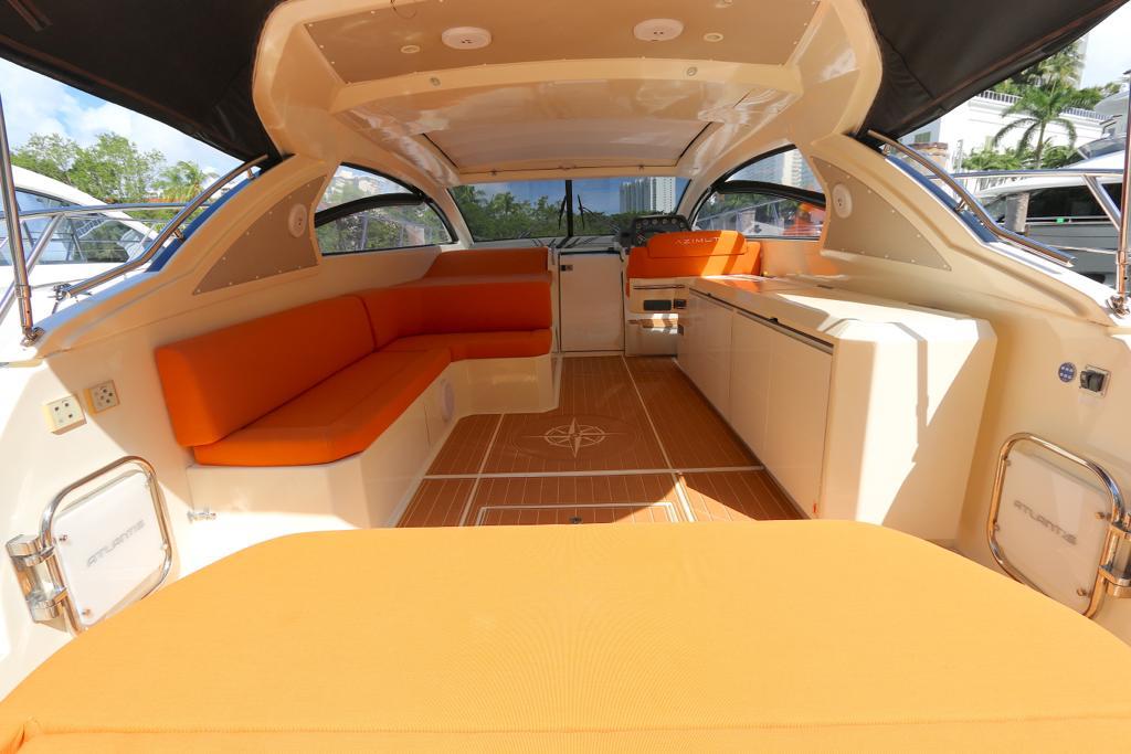 52′ Azimut Atlantis